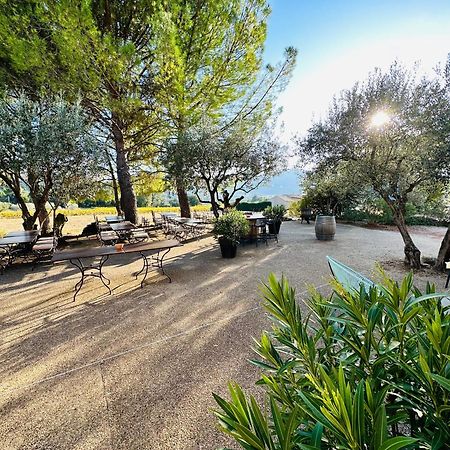 Auberge D'Anais Entrechaux エクステリア 写真